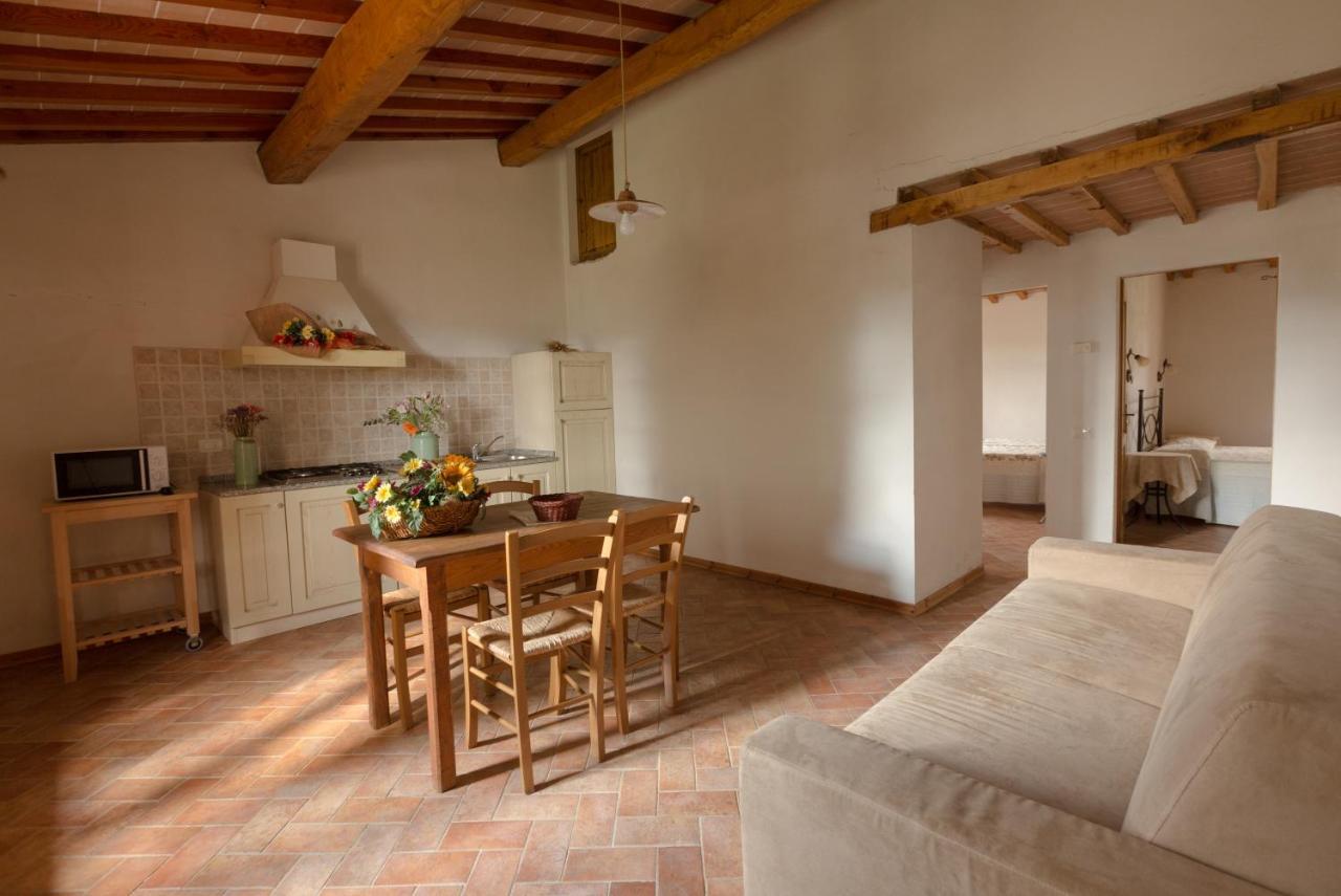 Agriturismo San Carlo Farm stay Pomarance
